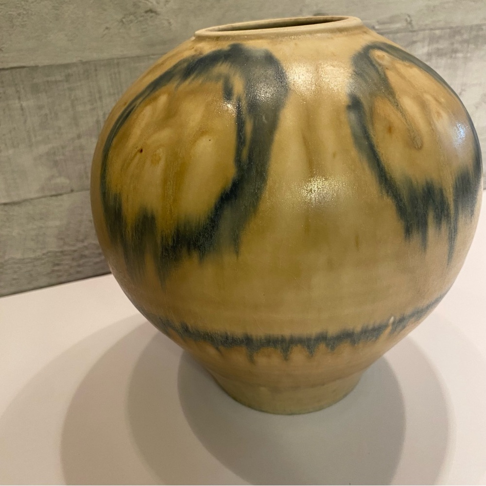 Large Glazed Dripped Pottery Vase 8” H - Picture 7 of 7
